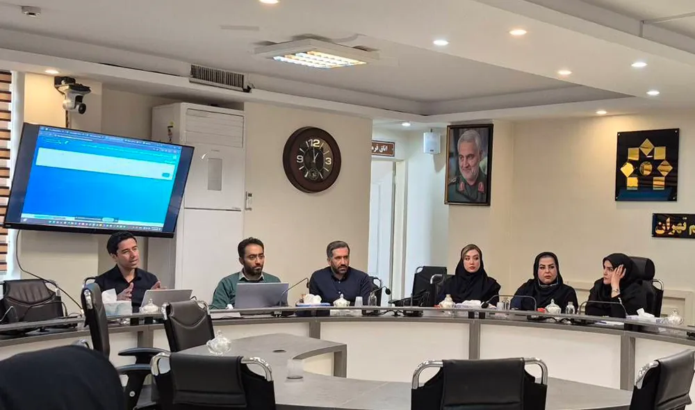 جلسه‌ای معرفی سامانه درمانگاهی سلامت نگار