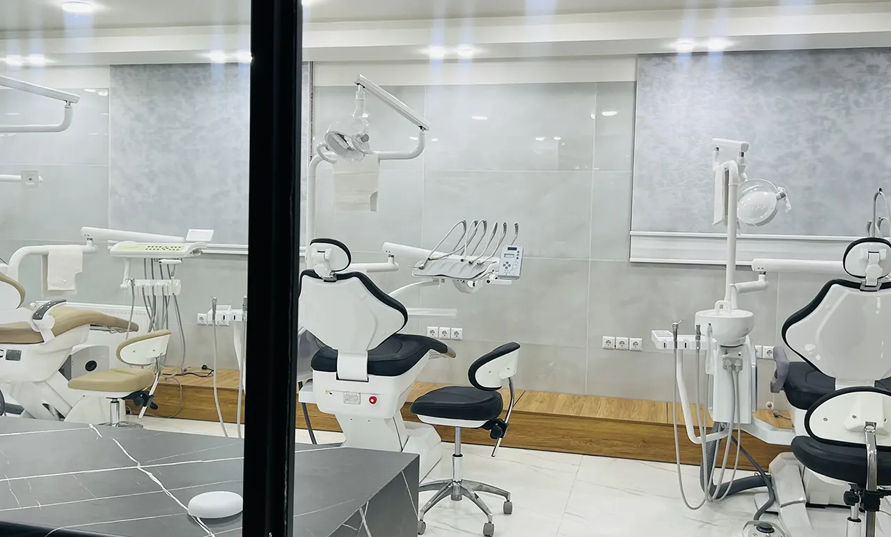 بخش دندانپزشکی کلینیک صنم سیرجان - نرم افزار دندانپزشکی سلامت نگار